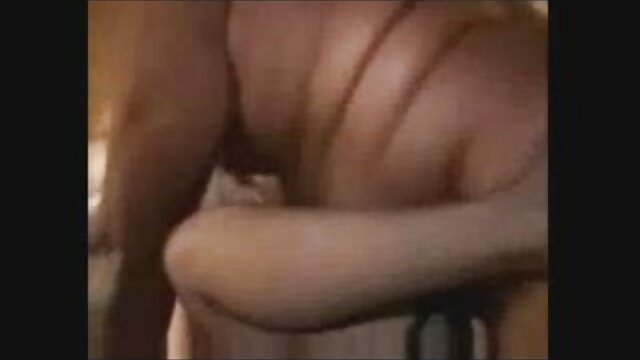 Utmerket :  Brunette jente trenger noen varme oral sex med henne co-worker Hot porno norske erotiske filmer 