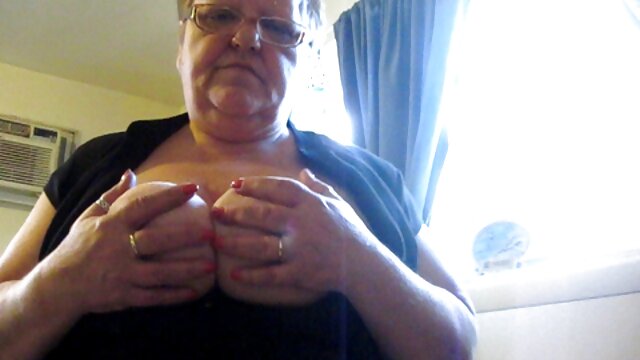 Utmerket :  En blowjob i en bil var bare en varm opp for hva som vil følge Hot porno norske erotiske filmer 