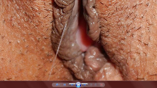 Utmerket :  Lesbisk brytekamp av pigtailed svart jente og rødhåret Hot porno norske erotiske filmer 