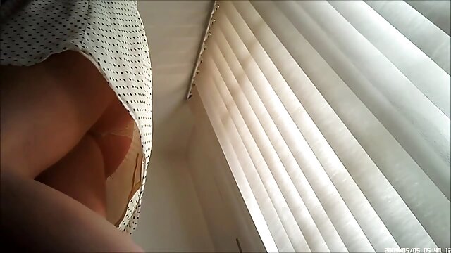 Utmerket :  Busty brunette MILF har ikke planlagt sex med moden mann Hot porno norske erotiske filmer 
