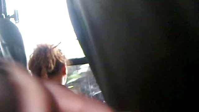 Utmerket :  Busty blonde ludder blir dicked ned av to hunky dudes Hot porno norske erotiske filmer 