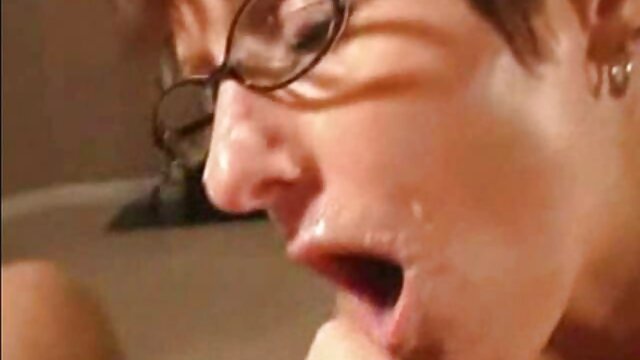 Utmerket :  Ms. Yummy gir alle hennes sjarm Til Duncan Saint for utendørs sex Hot porno norske erotiske filmer 